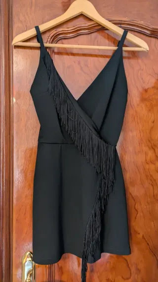 Mono corto con flecos