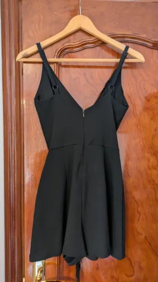 Mono corto con flecos