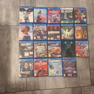 Giochi ps4. Si vende in blocco o singoarmente