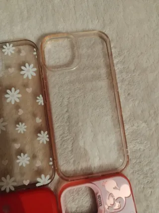Fundas iPhone 15 (2 transparentes, 1 roja, 1 Minni