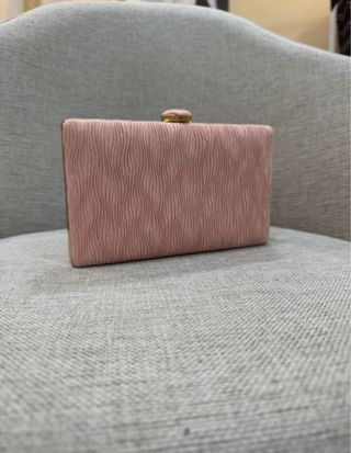 Bolso de fiesta rosa, nuevo con su etiqueta.