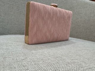 Bolso de fiesta rosa, nuevo con su etiqueta.