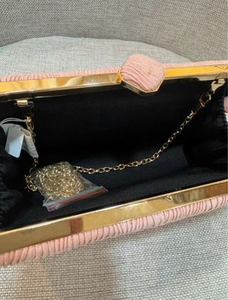 Bolso de fiesta rosa, nuevo con su etiqueta.