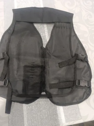 Chaleco Táctico Nerf con Dardos