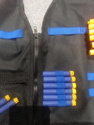Chaleco Táctico Nerf con Dardos