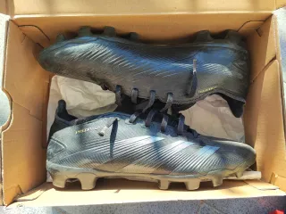 Scarpe da calcio Adidas nere