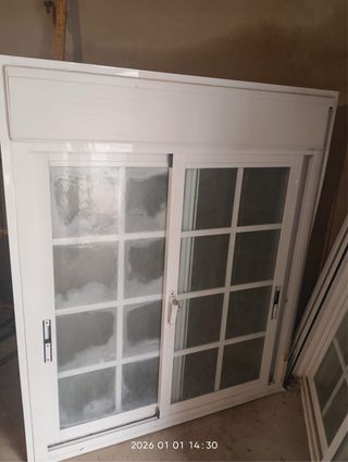 Ventanas de aluminio con rejas 200 cada una