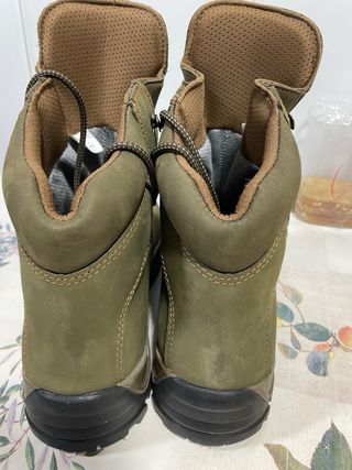 Botas Chiruca Montaña y Caza Verde Oliva