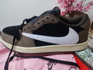 Nike Jordan Travis Scott Talla 43