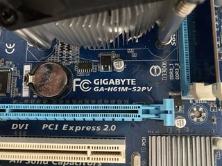 Placa Base Gigabyte GA-H61M-S2PV