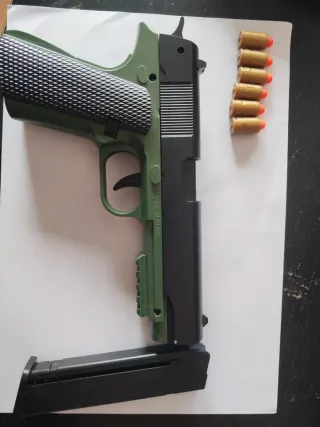 Réplica de pistola de juguete