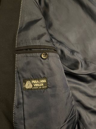 Chaqueta de traje azul marino de lana