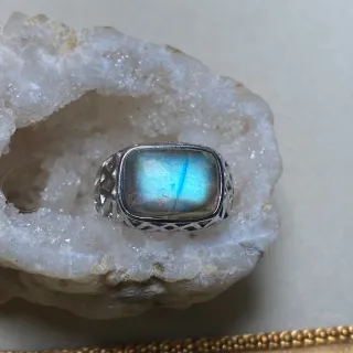 Anillo de Labradorita natural (unisexo)