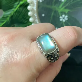 Anillo de Labradorita natural (unisexo)