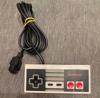 Nintendo NES Classic Pal Ita. 1 Controller e cavi