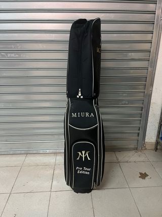 Palos de golf Miura CB-202