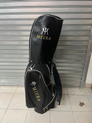 Palos de golf Miura CB-202