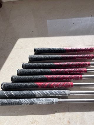 Palos de golf Miura CB-202