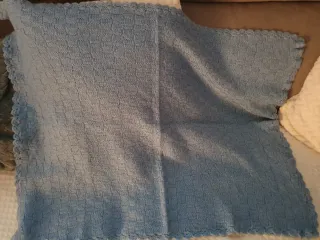 Protector cuna, cojín, sábanas y mantita Edredón.m