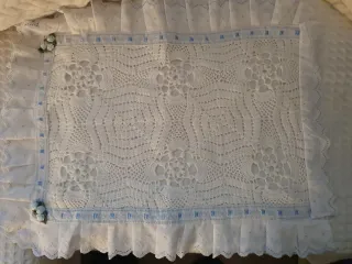 Protector cuna, cojín, sábanas y mantita Edredón.m