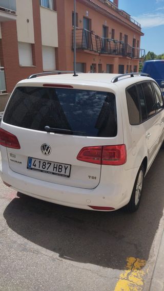Volkswagen Touran 2011 1.6 TDI