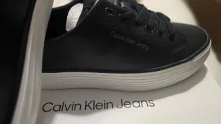 Zapatillas Calvin Klein Jeans Negras Nuevas