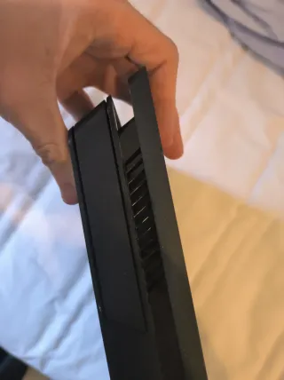 PS4 Slim + GTA 5 disco y más juegos