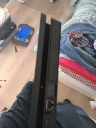 PS4 Slim + GTA 5 disco y más juegos