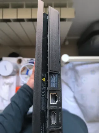 PS4 Slim + GTA 5 disco y más juegos