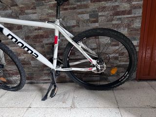 Bicicleta Moma Blanca
