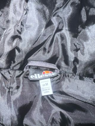 Chaqueta de nieve Ellesse gris y negra