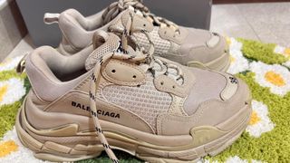Balenciaga Triple S Beige Talla 38