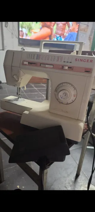 Máquina de coser como nueva