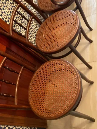 Conjunto antiguo madera y rejilla