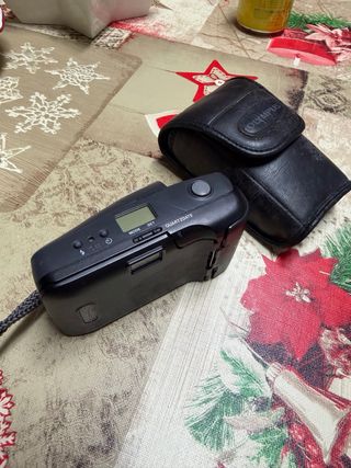 Olympus AF-1 Mini Cámara 35mm Con funda original