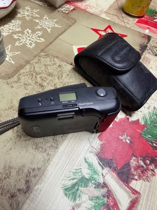 Olympus AF-1 Mini Cámara 35mm Con funda original