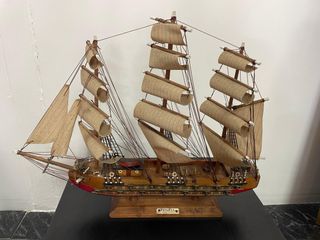 Maqueta Fragata Siglo XVIII Madera