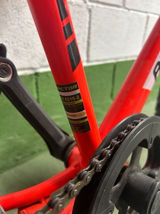 Bicicleta Infantil Atractor 20 Roja 6V