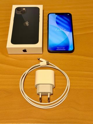 iPhone 13 128GB IMPECABLE (pack completo+cargador)