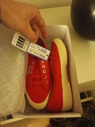 Superga rosse tg 36