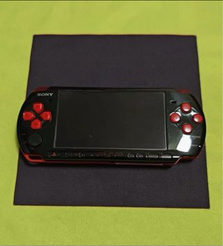 Sony PSP 3000 Value Pack Negro/Rojo
