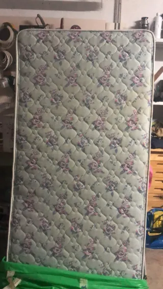 Colchón de muelles 90x180