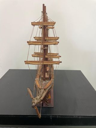 Barco de madera artesanal grande – Decoración náut