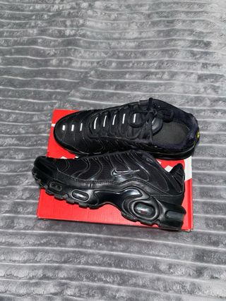 Nike Air Max Plus Negras