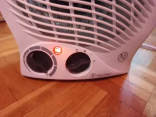 Calefactor Eléctrico Blanco