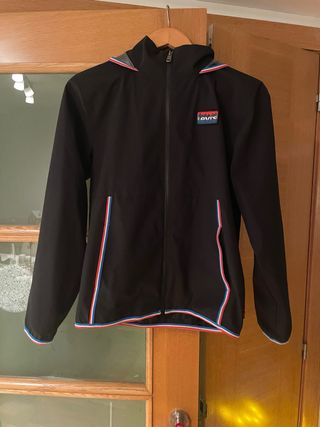 Chubasquero Levi's Negro talla 14A