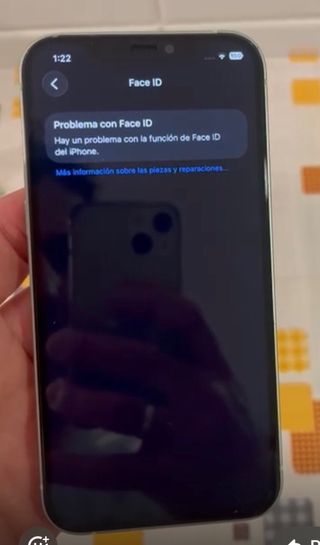 iPhone 12 64GB Batería 100% mas un *Regalo