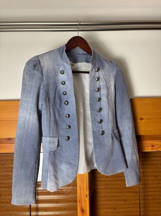 Chaqueta estilo militar azul claro talla Italy