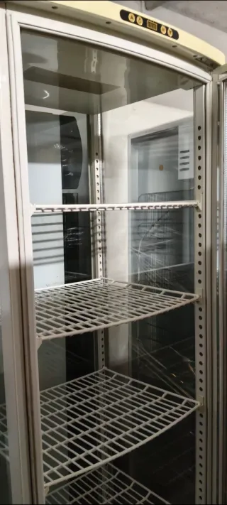 Expositor refrigerado 4 caras