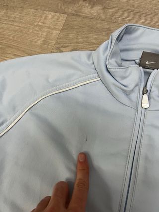 Conjunto deportivo Nike azul y gris